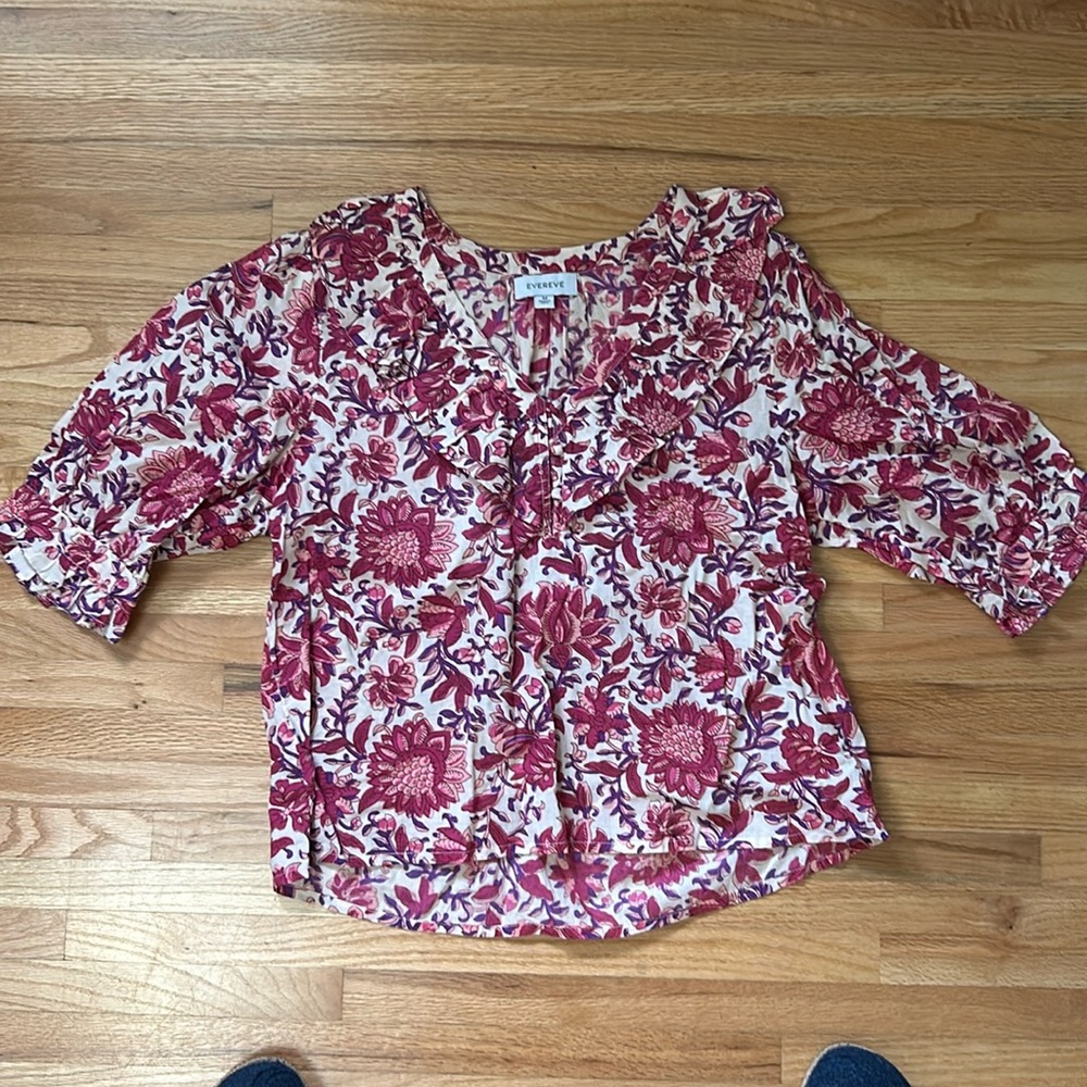 Evereve Ari Ruffle Collar Floral Print Blouse